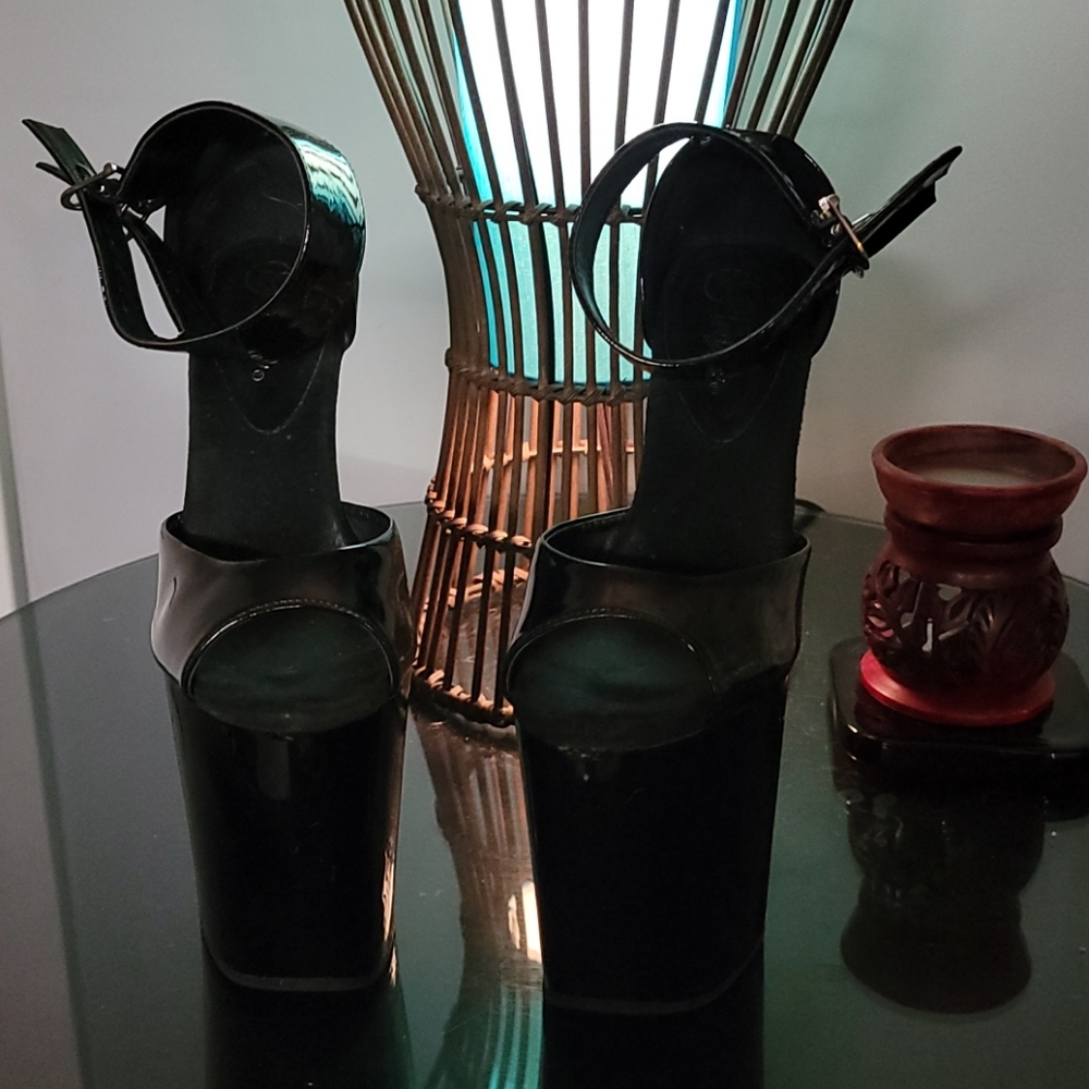 Pleasers platform heels BDSM